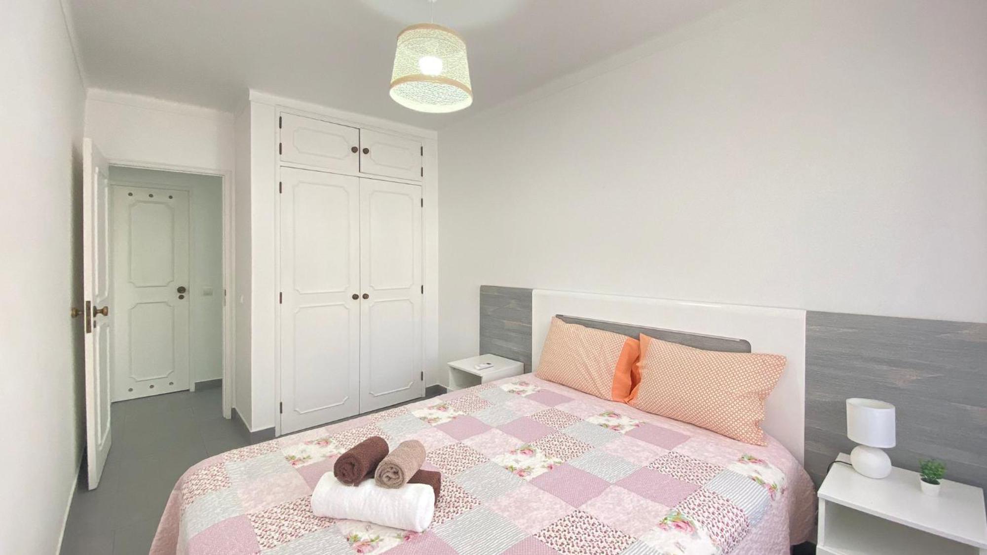 Quarteira Frente Praia II By Homeslow Rentals Ngoại thất bức ảnh
